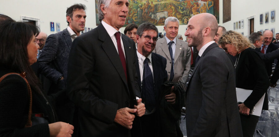 Campriani «Studente e sportivo: il connubio per vincere»