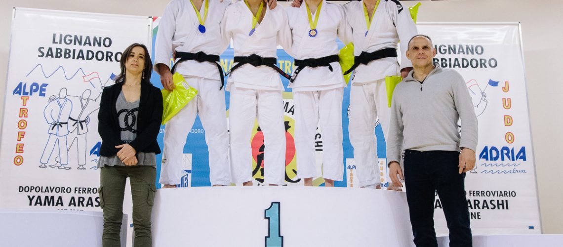 AlpeAdriaU21PremiazGamba 81 JUN