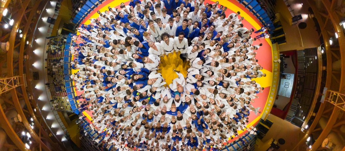 Yama-Copertina