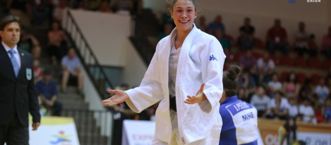 eju-140352
